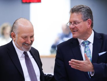 EE.UU. avisa a la UE de que debe relajar reglas digitales si quiere una rebaja del arancel al acero