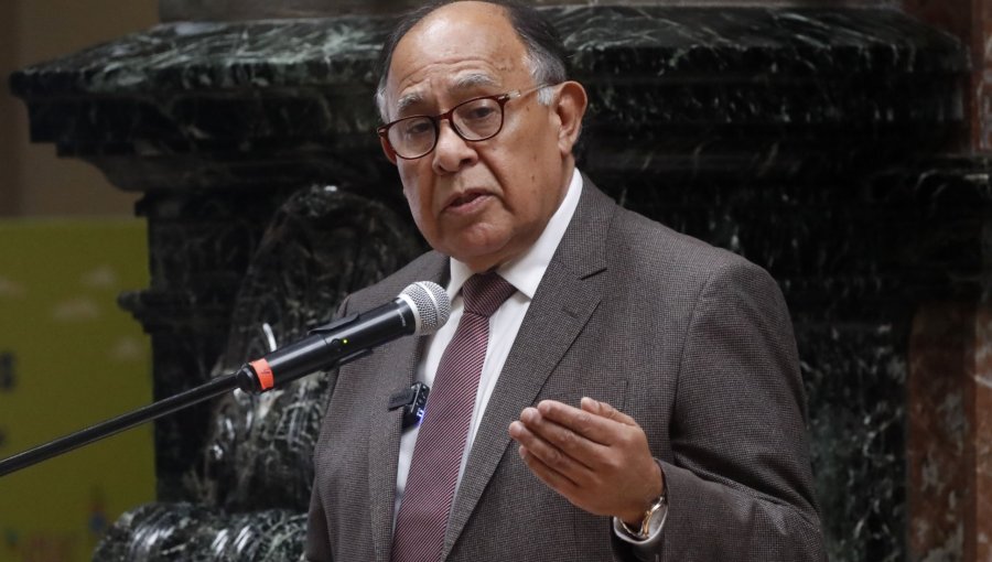 Presentan acusación constitucional contra el ministro Diego Simpertigue por vínculo en el caso "Muñeca Bielorrusa"