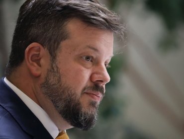 Kaiser asegura que Parisi no podrá "ordenar" a los 14 parlamentarios electos del PDG