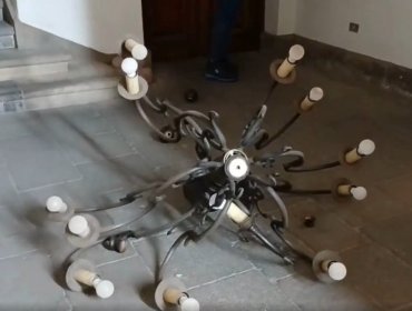 Un funcionario resultó lesionado tras la caída de un candelabro en un pasillo al interior del Palacio de La Moneda