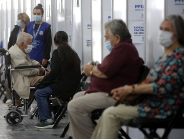 Más de 2 millones de personas salieron de lista de espera en 2025, según Minsal