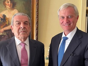 Expresidente Eduardo Frei recibió a José Antonio Kast en su domicilio