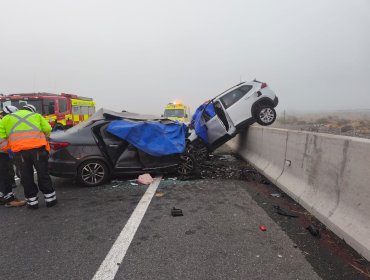 Tragedia en San Felipe: colisión frontal entre auto chileno y argentino deja tres muertos y dos niños graves en autopista Los Andes