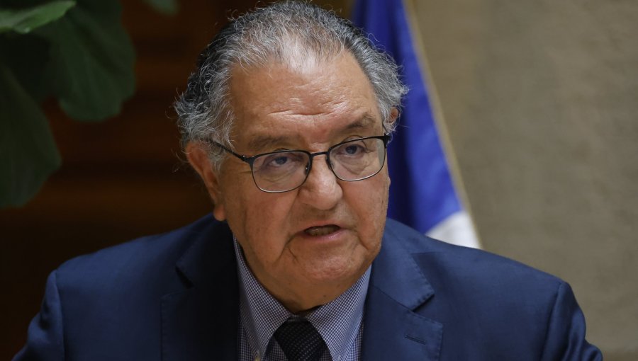 Presidente de la DC cita a la directiva nacional a una reunión de urgencia tras cita de Frei con Kast