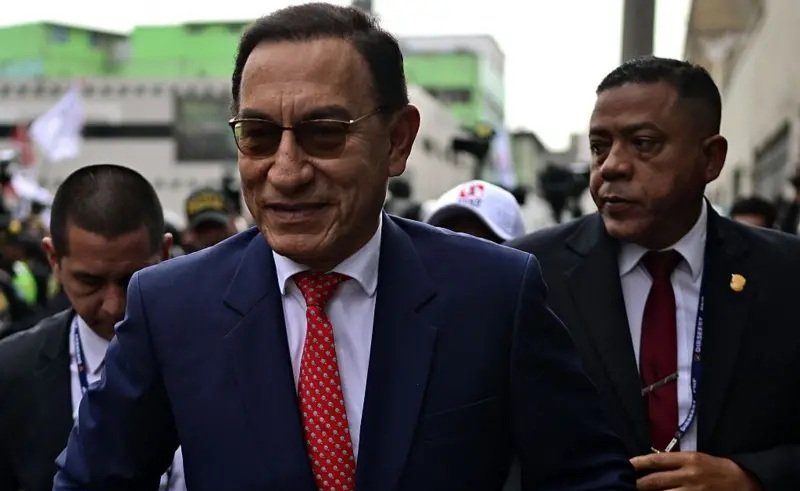 Expresidente Vizcarra fue condenado a 14 años de prisión en Perú tras ser hallado culpable del delito de cohecho