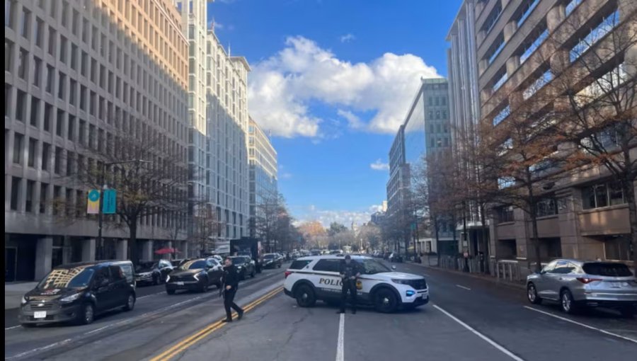 Dos agentes de la Guardia Nacional resultaron heridos en un tiroteo en cercanías de la Casa Blanca en Washington