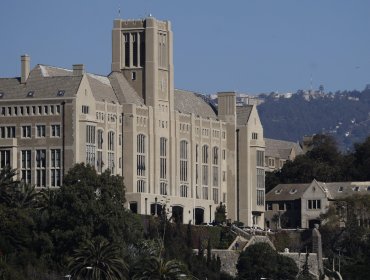 Profesor fue atacado por un alumno al interior de la casa central de la U. Santa María en Valparaíso