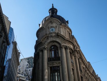 Histórico edificio de la Bolsa de Santiago será vendido a la inmobiliaria Territoria