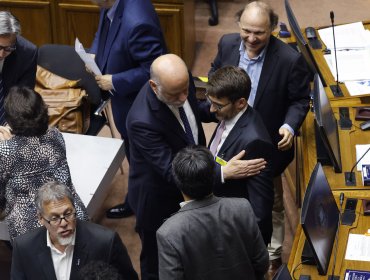 Pardow admite que Frente Amplio “contribuyó” a la instrumentalización de la acusación constitucional en su contra