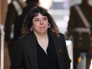 Martínez cuestiona reunión de Kast con Frei y dice que la candidatura de Jara ofrece "certezas de mantener los principios democráticos"