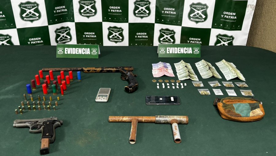 Con armas y drogas detienen a dos sujetos de 23 y 61 años dedicados al tráfico en Quintero