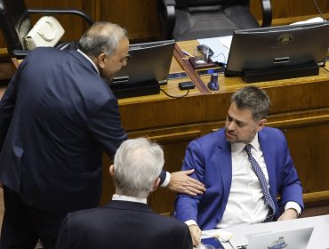 Juzgado de Garantía de Valparaíso declaró admisible la querella del senador Espinoza contra el diputado Manouchehri