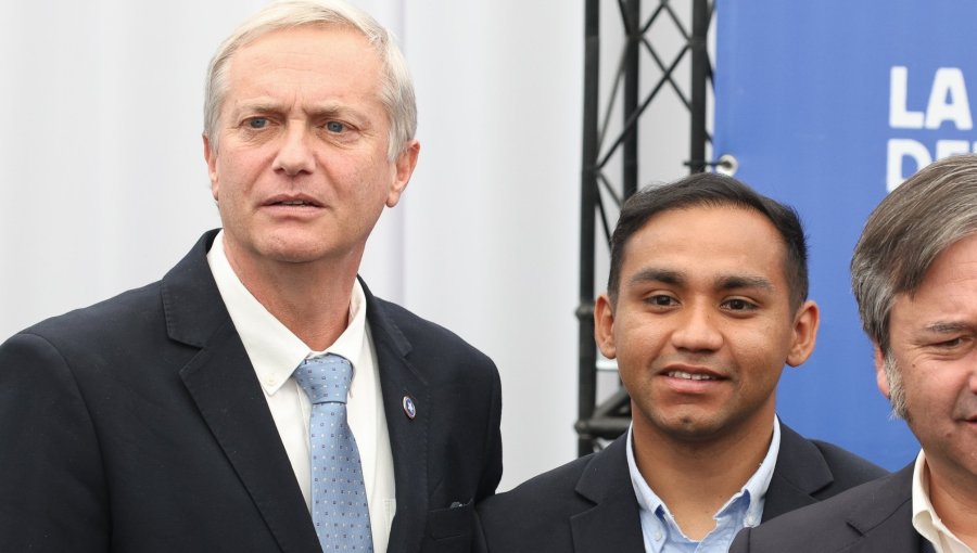 Sebastián Zamora desata polémica con mensaje de "salir a limpiar las calles" si gana Kast: Diputados de Valparaíso condenan frase