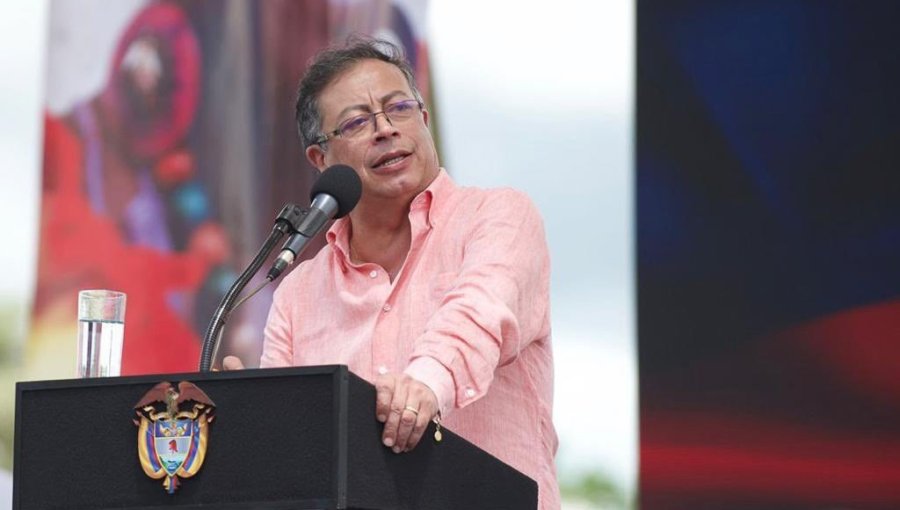 Petro advierte que la economía colombiana podría caer en 'default' si no se aprueba la reforma tributaria