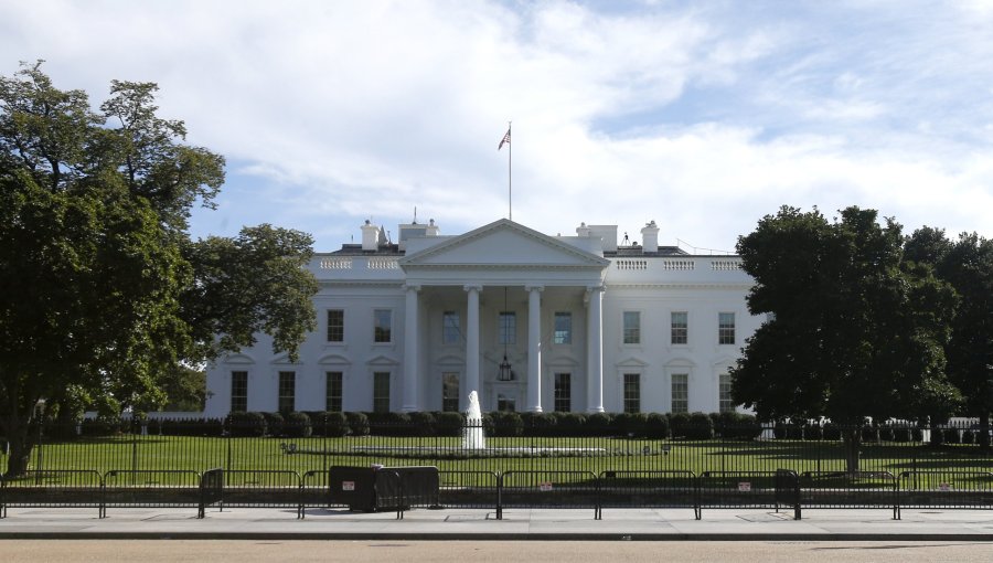 Detienen a afgano por ataque cerca de la Casa Blanca y Trump lo califica de "un acto de odio y terrorismo"