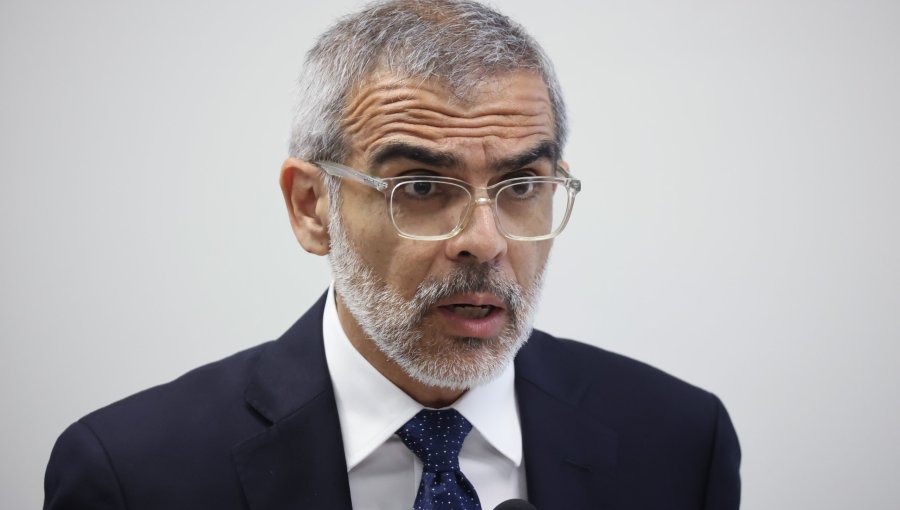 Ministro Cordero destacó acuerdo con la oposición para aumentar recursos en materia de seguridad en el Presupuesto 2026