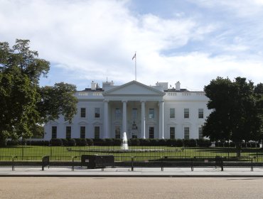 Detienen a afgano por ataque cerca de la Casa Blanca y Trump lo califica de "un acto de odio y terrorismo"