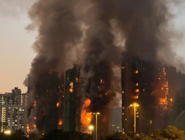 A 128 se eleva la cifra de fallecidos por incendio en rascacielos de Hong Kong