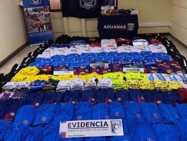 Detectan millonario contrabando de camisetas de fútbol falsificadas en bus de Arica