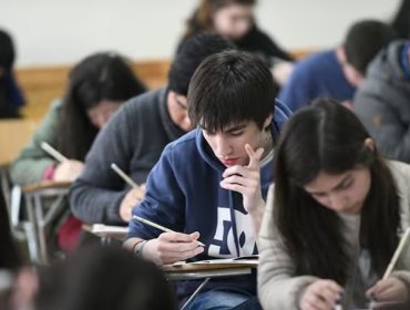 Editorial: La Paes: La prueba de los nervios para padres e hijos