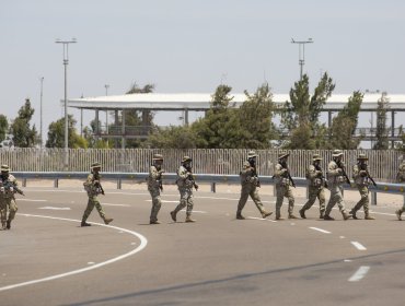 Jara cuestiona demora del Gobierno ante crisis migratoria en frontera norte