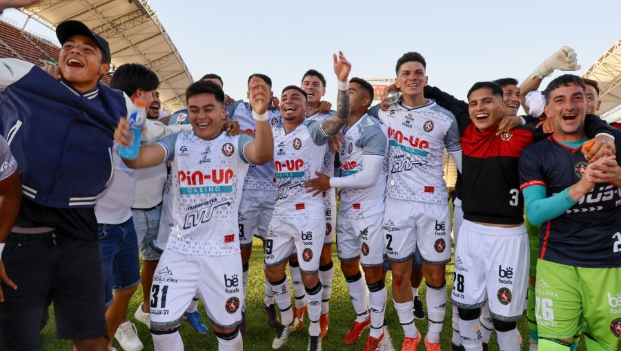 Deportes Limache le ganó a Unión La Calera y aseguró la permanencia en Primera División