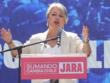 Jara inicia su campaña de segunda vuelta y afirma que la elección “está abierta” pese a ventaja de Kast
