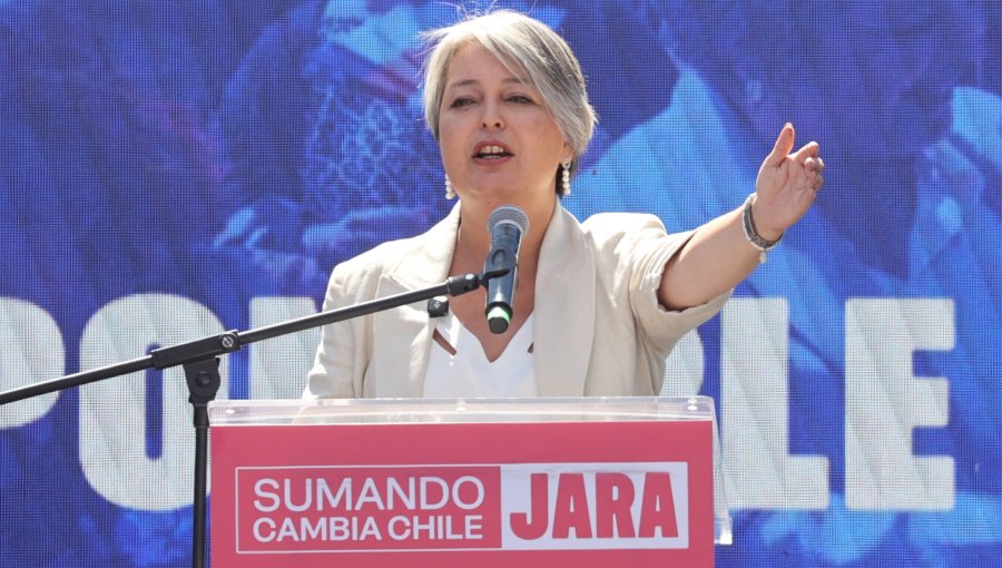 ¿Ofertones de campaña? Radiografía a las 14 propuestas que presentó Jeannette Jara para la región de Valparaíso en caso de salir electa