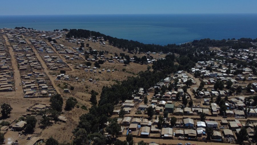 Editorial: Gobierno de Boric y Ministro Montes por megatoma: Golpean la mesa y dan mazazo a los especuladores inmobiliarios