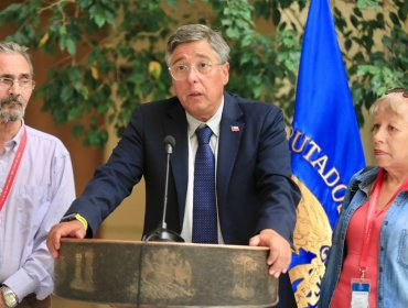 Diputado Barrios cuestiona la política migratoria de EE.UU. y lamenta caso de chileno que estuvo detenido dos meses en Luisiana