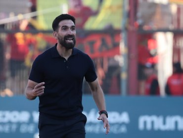 DT de U. Española destacó el deseo de referentes de volver al club: "Todos quieren ayudar"