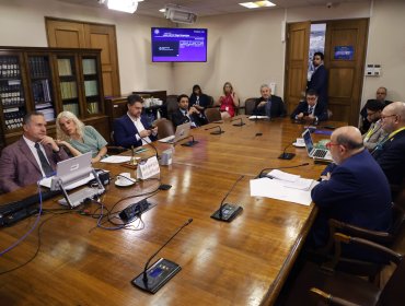 Comisión revisora de la acusación constitucional contra Simpertigue cita al juez a exponer su defensa el martes 9 de diciembre