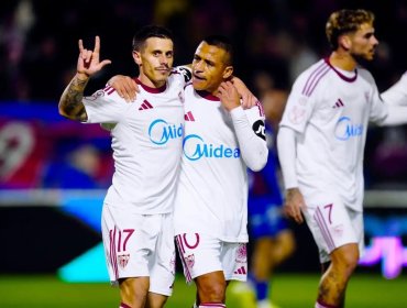 Sevilla de Alexis y Suazo avanza en la Copa del Rey tras derrotar con lo justo al Extremadura