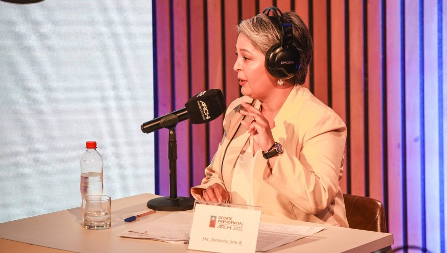 Comando de Kast acusó a Jara de "imputar delitos con publicidad" a Quiroz y Araya en debate presidencial