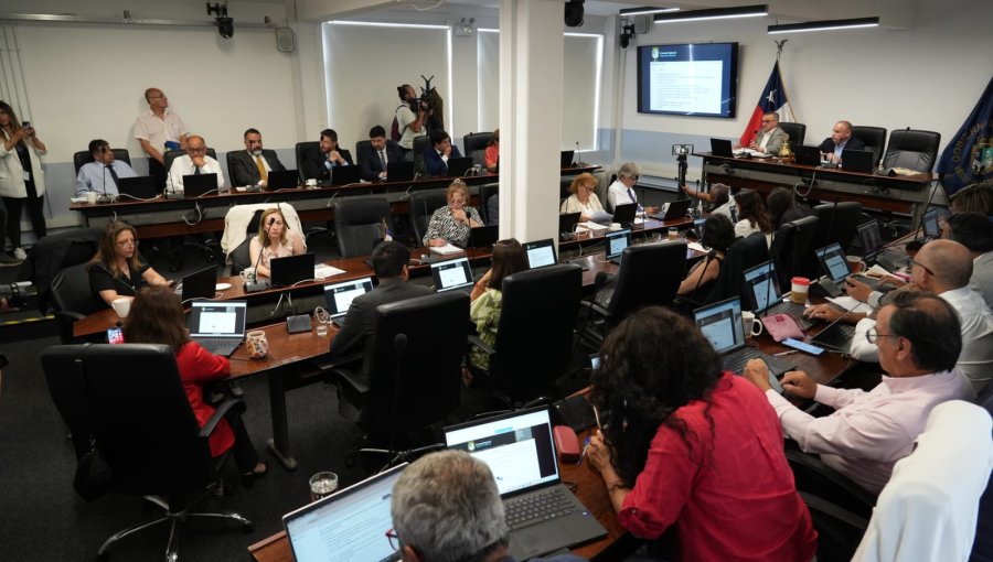 Core de Valparaíso aprobó cartera de proyectos por $8.900 millones: énfasis está puesto en iniciativas de salud y seguridad pública