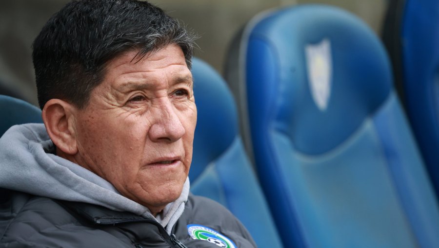 Pese a ascender a Primera B, Deportes Puerto Montt decidió la salida de su director técnico Jaime Vera
