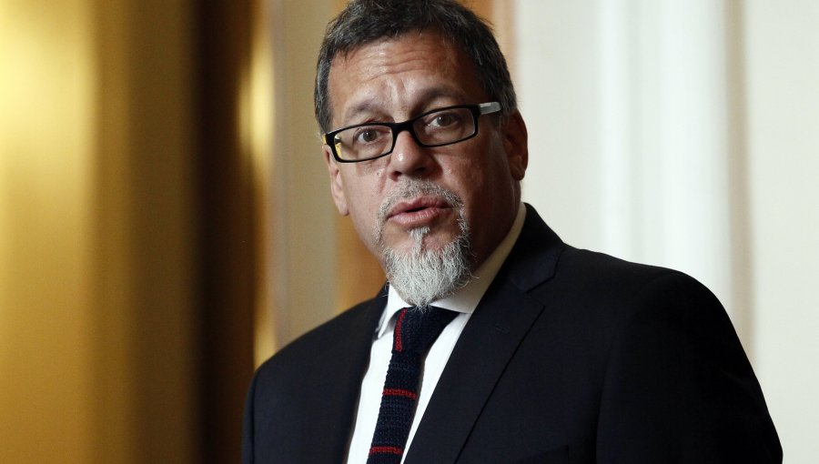 Comando de Jara endurece el tono: Lagos Weber acusa a Kast de que sus propuestas "van a ser impuestas" y que "no llega a acuerdos"