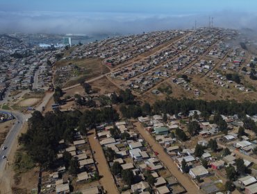 Minvu financiará expropiación de 100 hectáreas de la megatoma en San Antonio con recursos "reservados ante una eventualidad"
