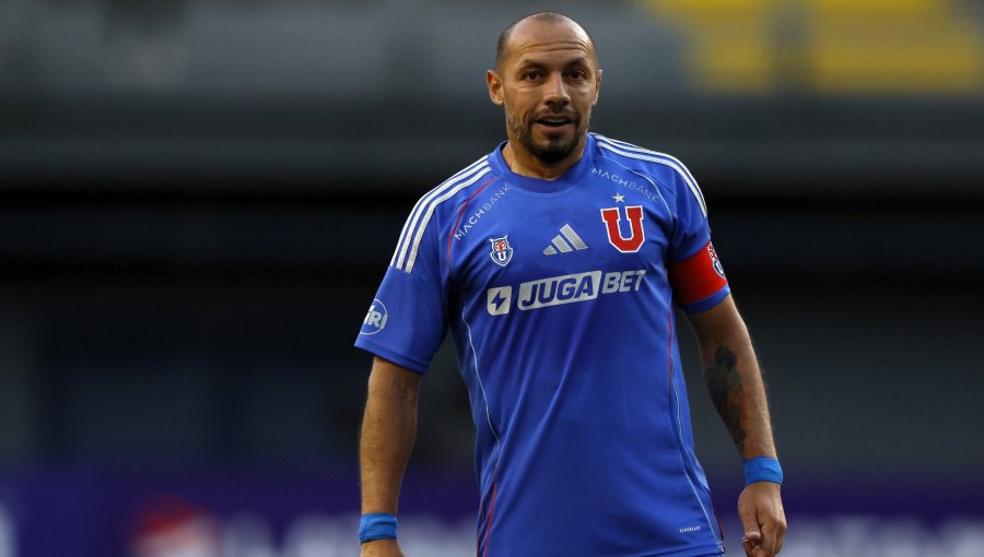 Marcelo Díaz extendió su contrato con la U por una temporada más: "Significa mucha emoción"