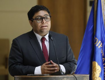 Acusan “autoritarismo” y “censura”: oposición rechaza acción de Carmen Hertz