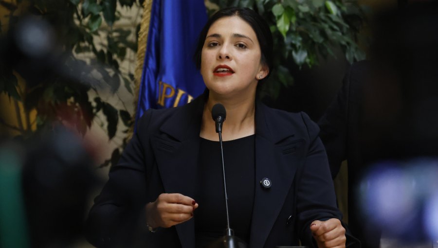 Diputada Cariola enfrenta investigación y autoriza revisión de sus movimientos bancarios