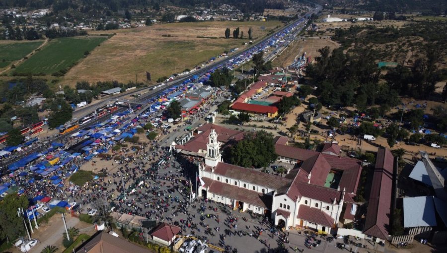 Ruta 68 desde Valparaíso y Santiago cerrada hasta la noche de este lunes por festividad en Lo Vásquez