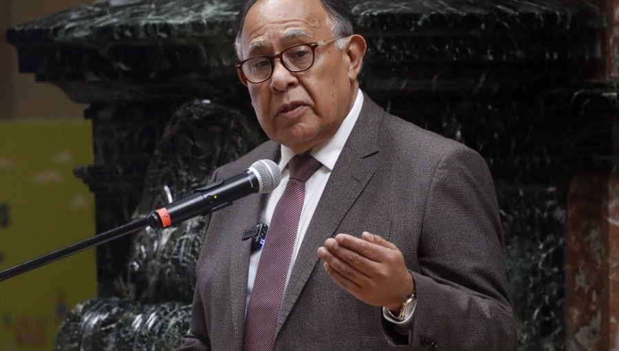 Simpertigue defiende su gestión y denuncia falta de pruebas en acusación constitucional