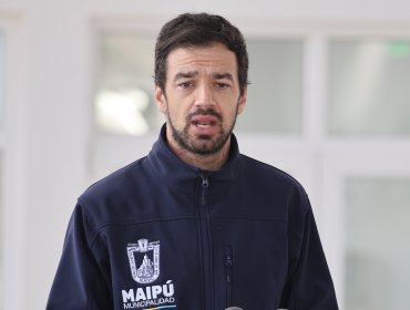 Tomás Vodanovic sigue hospitalizado por infección amigdalar y permanece en tratamiento