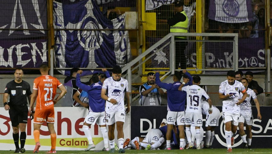 Deportes Concepción vence a Cobreloa y celebra su regreso a Primera División tras 17 años