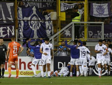 Deportes Concepción vence a Cobreloa y celebra su regreso a Primera División tras 17 años