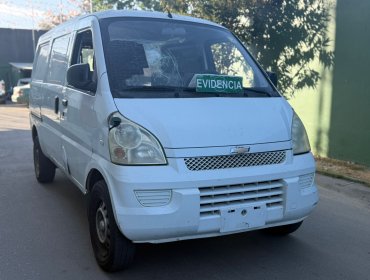 Recuperan en Lo Vásquez furgón que había sido robado en enero en Viña del Mar