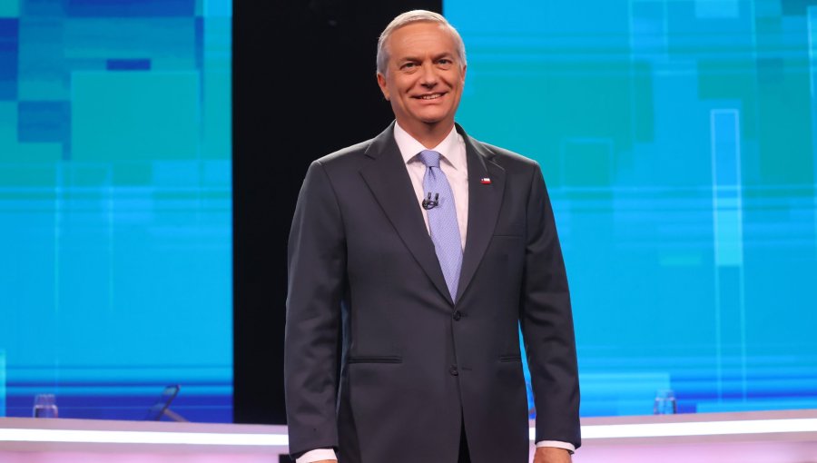 José Antonio Kast descartó cambios a las 40 horas: "No vamos a tocar ningún derecho adquirido"