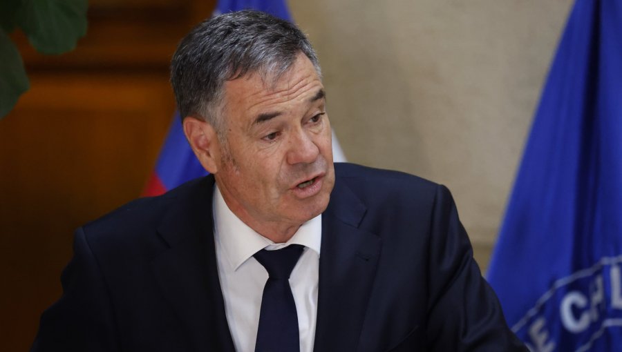 Ossandón y reordenamiento de la derecha si Kast llega a La Moneda: "Una cosa es ganar una campaña y otra es gobernar"