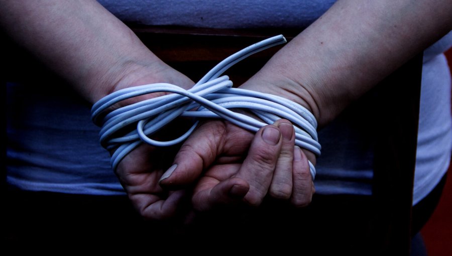 Brutalidad al extremo en Quilpué: joven afirma haber sido secuestrado y torturado por sujetos que lo acusaban de iniciar un incendio